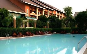 Fairtex Sports Club And Hotel